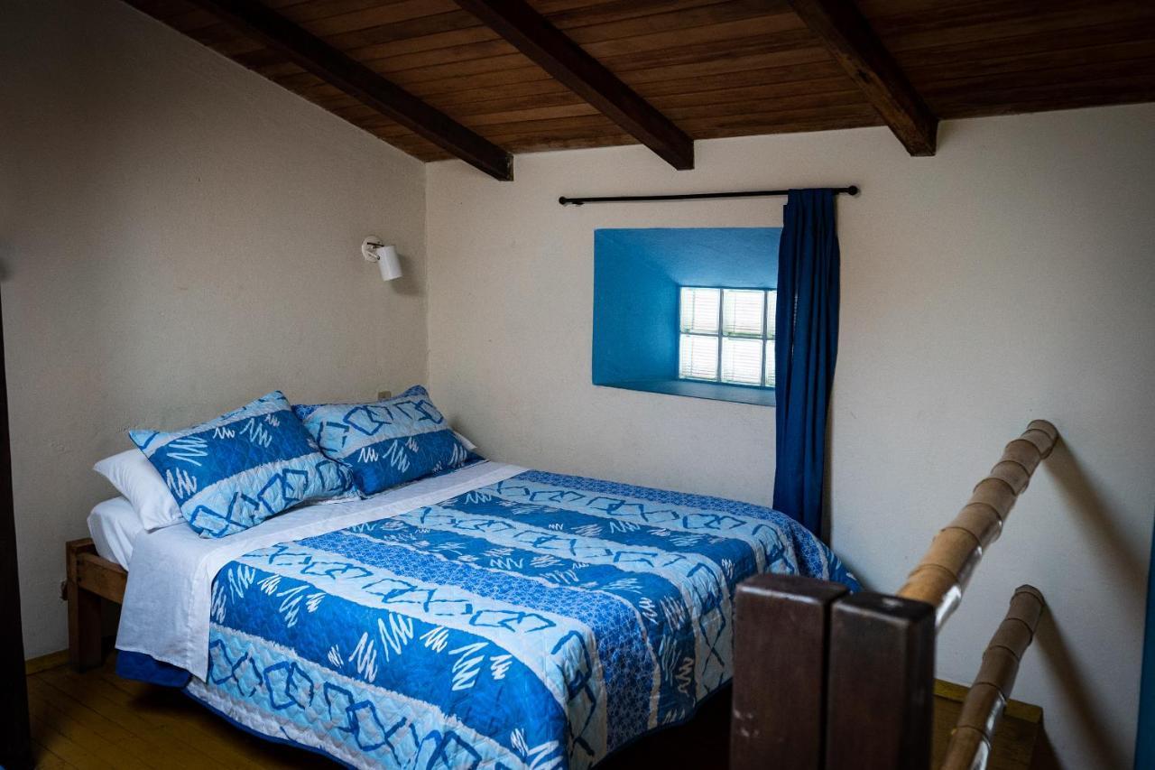 Hostal Jardin Escondido Vilcabamba Exterior photo